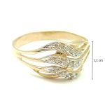 Hullámos cirkónia köves arany gyűrű