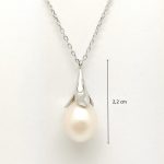 Ezüst collier nyakék gyöngy medállal