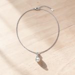 Ezüst lánc gyöngy medállal