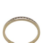 Arany gyűrű apró gyémánt kövekkel